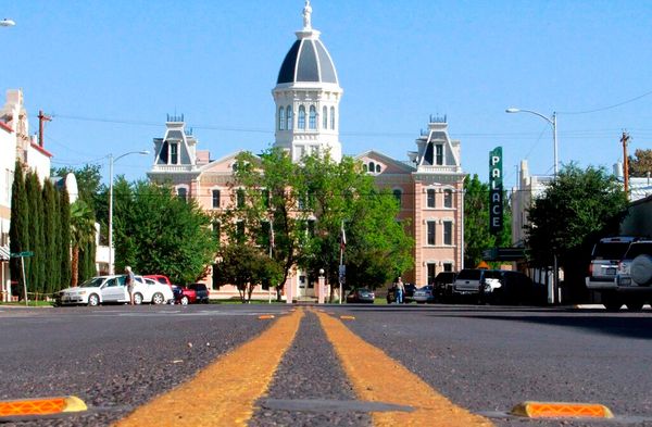 Texas Virus Spread Even Puts Desert Artist Hub Marfa on Edge