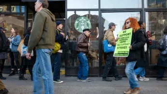 Starbucks Workers Kick Off 65-store US Strike on Company's Busy Red Cup Day