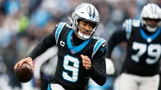Young Throws 3 TDs, Panthers Turn Over Stafford 3 Times to End Rams' 6-Game Win Streak, 31-28