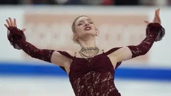 Amber Glenn Sets Record at US Figure Skating Championships, Leads Over World Champ Alysa Liu
